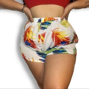 Floral loose shorts